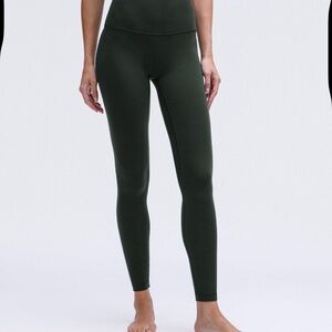 Lululemon align High-Rise Pant 28”